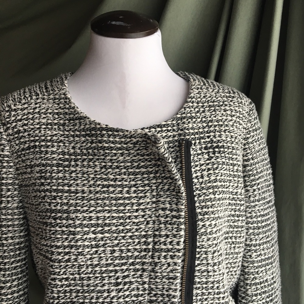 LOFT 🖤 Tweed Zip Up Blazer